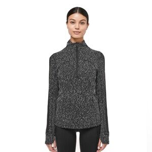 Lululemon | Run Briskly 1/2 Zip Magnetized Jacquard Black White / Black | Size 4